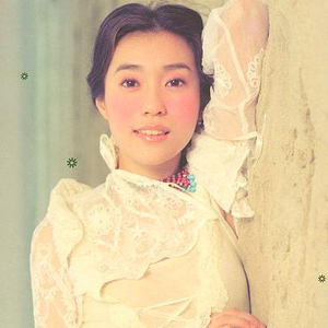 国色天香一卡2卡三卡4卡在线
